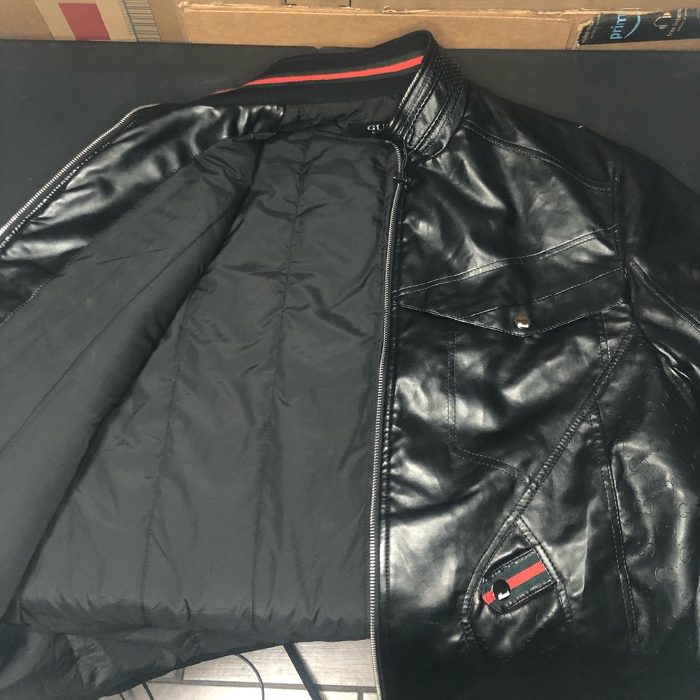 Gucci Jacket, black. Size XXL but can also comfortably fit XL - Picture 2 of 7
